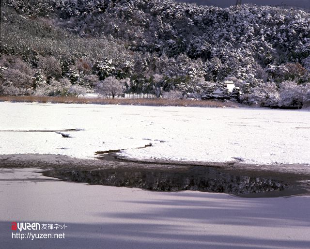 �\�������܂ł��΂炭���҂�������